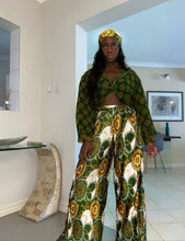 Load image into Gallery viewer, Khai Luxe Scarf
